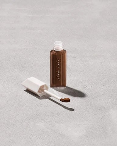 We're Even Hydrating Longwear Concealer — 470W